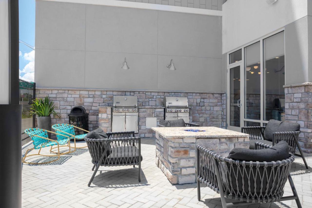 Towneplace Suites By Marriott Tampa Clearwater Exterior foto